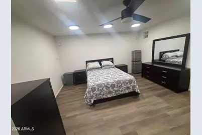8042 N 28th Avenue, Phoenix, AZ 85051 - Photo 33