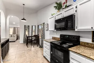 6530 W North Ln, Glendale, AZ 85302 - Photo 15