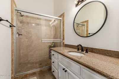 6530 W North Lane, Glendale, AZ 85302 - Photo 9