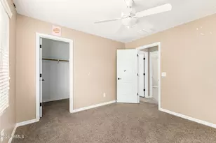 1016 W Basswood Ave, San Tan Valley, AZ 85140 - Photo 17