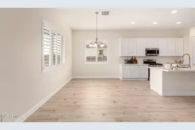 18453 W Elwood Street, Goodyear, AZ 85338 - Photo 9