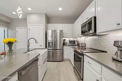 8245 E Impala Avenue, Mesa, AZ 85209 - Photo 5