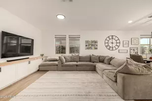 20864 E Macaw Dr, Queen Creek, AZ 85142 - Photo 9