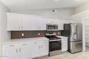 3628 E Rousay Dr, San Tan Valley, AZ 85140 - Photo 13