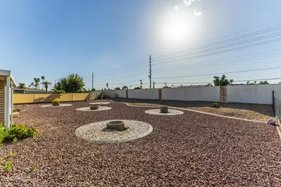 11430 N Blue Ridge Drive, Sun City, AZ 85351 - Photo 19