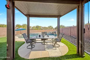 1073 S 239th Dr, Buckeye, AZ 85326 - Photo 9