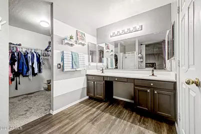 1073 S 239th Drive, Buckeye, AZ 85326 - Photo 13