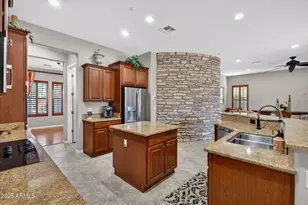 26860 N 89th Dr, Peoria, AZ 85383 - Photo 19