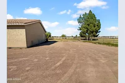 7921 N 175th Avenue, Waddell, AZ 85355 - Photo 9