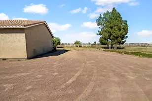 7921 N 175th Ave, Waddell, AZ 85355 - Photo 9