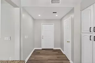 1304 W Bluefield Ave, Phoenix, AZ 85023 - Photo 29