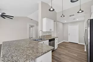 1304 W Bluefield Ave, Phoenix, AZ 85023 - Photo 7