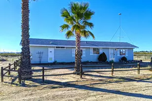 67292 Palm Dr, Salome, AZ 85348 - Photo 3