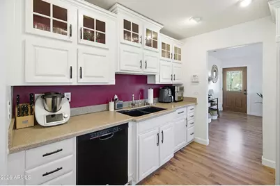 5537 E Yolantha Street, Cave Creek, AZ 85331 - Photo 11