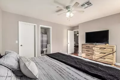 8043 W Eva Street, Peoria, AZ 85345 - Photo 9