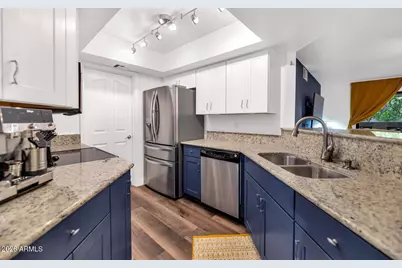 5104 N 32nd Street #144, Phoenix, AZ 85018 - Photo 9