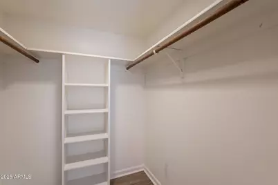 3401 N 37th Street #Unit 13, Phoenix, AZ 85018 - Photo 23