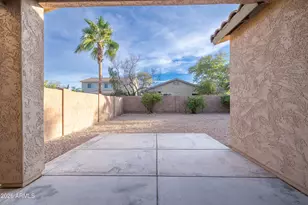 45387 W Alamendras St, Maricopa, AZ 85139 - Photo 21