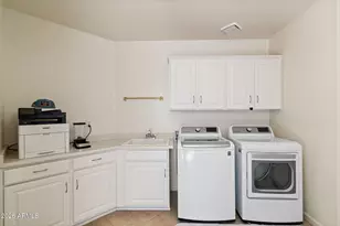 20802 N Grayhawk Dr, Scottsdale, AZ 85255 - Photo 25