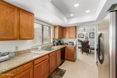 9712 W Tonto Lane, Peoria, AZ 85382 - Photo 15