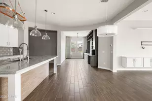 3276 E Los Gatos Dr, Phoenix, AZ 85050 - Photo 7