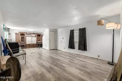 16029 N 70th Avenue, Peoria, AZ 85382 - Photo 5