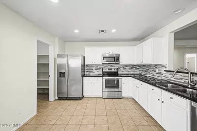 39990 W Mary Lou Drive, Maricopa, AZ 85138 - Photo 5