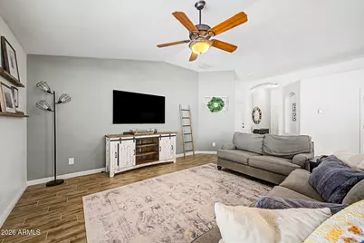 530 E Kent Avenue, Chandler, AZ 85225 - Photo 5