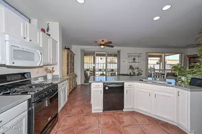 23220 N 145th Avenue N, Sun City West, AZ 85375 - Photo 5