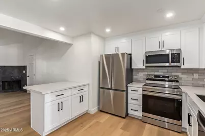 4901 S Calle Los Cerros Drive #202, Tempe, AZ 85282 - Photo 5