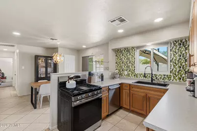 808 E Cinnabar Avenue, Phoenix, AZ 85020 - Photo 31