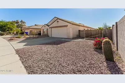 6710 S Four Peaks Place, Chandler, AZ 85249 - Photo 19