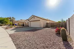 6710 S 4 Peaks Pl, Chandler, AZ 85249 - Photo 19