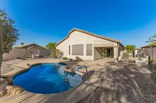 6710 S 4 Peaks Pl, Chandler, AZ 85249 - Photo 17