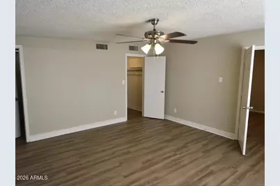 4534 W Mitchell Drive, Phoenix, AZ 85031 - Photo 5