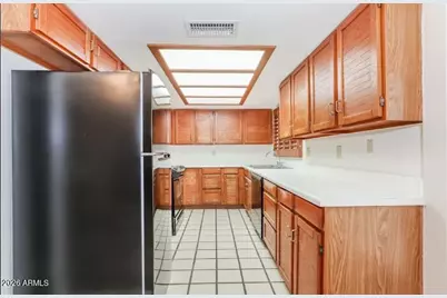 7120 N 31st Drive, Phoenix, AZ 85051 - Photo 3