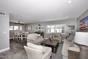 4641 E Mountain View Rd, Phoenix, AZ 85028 - Photo 11