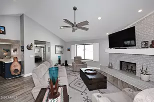 4641 E Mountain View Rd, Phoenix, AZ 85028 - Photo 15