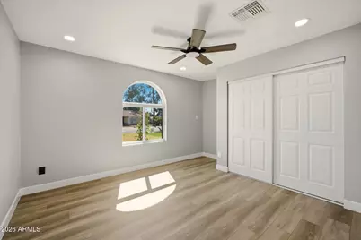 1822 W Highland Avenue, Phoenix, AZ 85015 - Photo 17