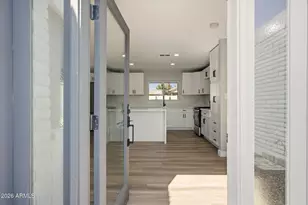 1822 W Highland Ave, Phoenix, AZ 85015 - Photo 7