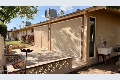 10015 W Mountain View Road, Sun City, AZ 85351 - Photo 11