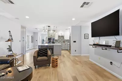 621 N 11th Avenue, Phoenix, AZ 85007 - Photo 9