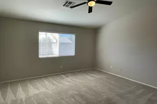 3349 W Abraham Ln, Phoenix, AZ 85027 - Photo 9