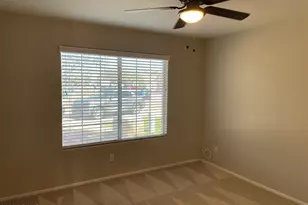 3349 W Abraham Ln, Phoenix, AZ 85027 - Photo 17