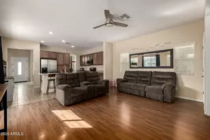 14089 W Country Gables Dr, Surprise, AZ 85379 - Photo 9