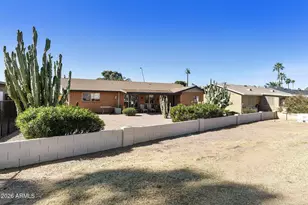 547 S 80th St E, Mesa, AZ 85208 - Photo 21