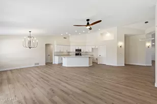 20457 N 87th Dr, Peoria, AZ 85382 - Photo 11