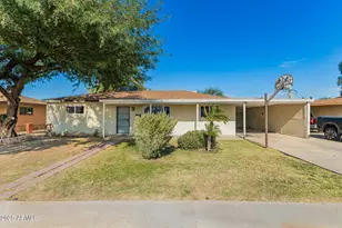 3020 W El Caminito Dr, Phoenix, AZ 85051 - Photo 1