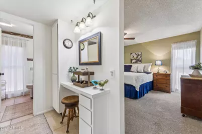 9721 W Greenway Road, Sun City, AZ 85351 - Photo 19