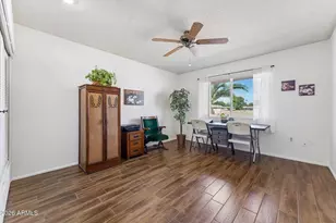 9721 W Greenway Rd, Sun City, AZ 85351 - Photo 23